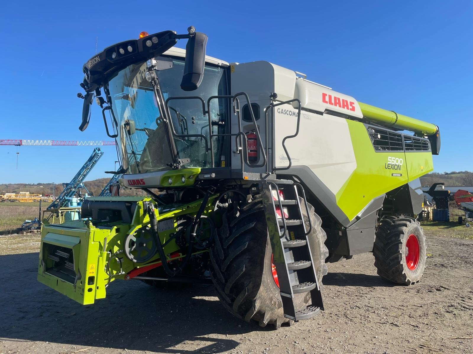 Mähdrescher a típus CLAAS LEXION 5500 MONTANA, Gebrauchtmaschine ekkor: SAINT GAUDENS (Kép 1)