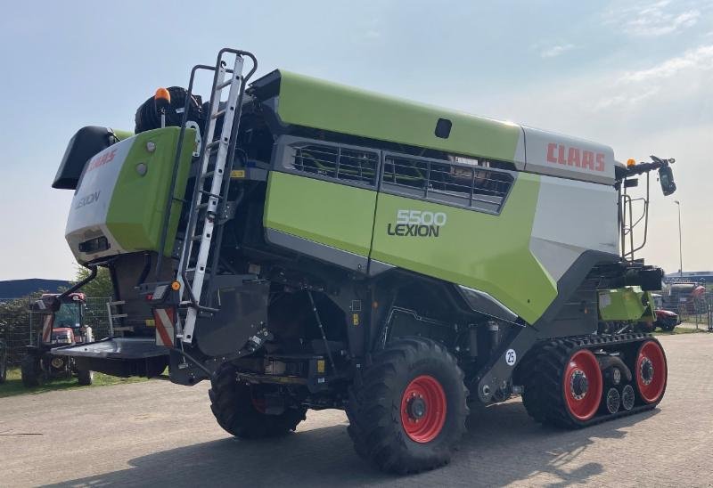 Mähdrescher typu CLAAS LEXION 5500 TERRA TRAC, Gebrauchtmaschine v Hockenheim (Obrázek 5)