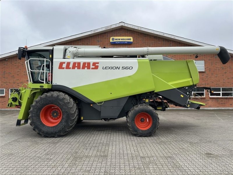 Mähdrescher typu CLAAS LEXION 560 + 30” C900, Gebrauchtmaschine w Gjerlev J. (Zdjęcie 1)