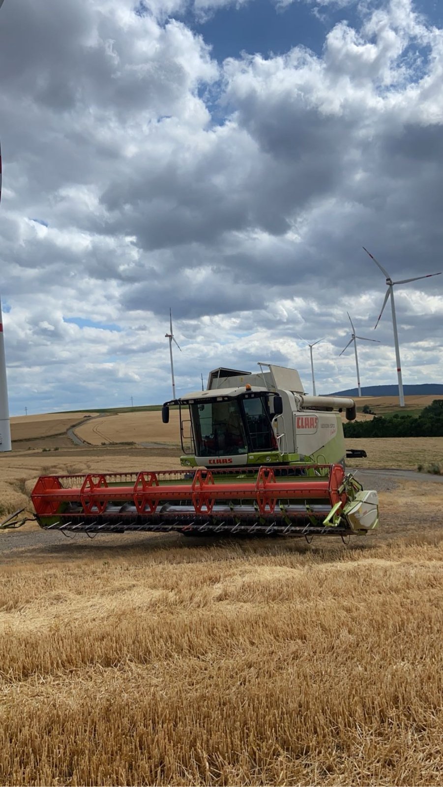 Mähdrescher typu CLAAS Lexion 570 Montana, Gebrauchtmaschine v Schmalfelderhof (Obrázok 1)