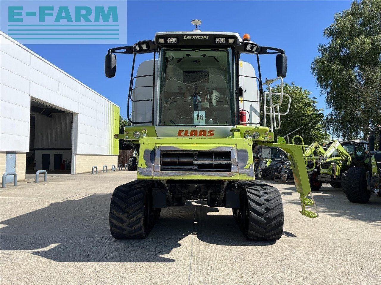 Mähdrescher του τύπου CLAAS LEXION 570+TT, Gebrauchtmaschine σε SUFFOLK (Φωτογραφία 2)