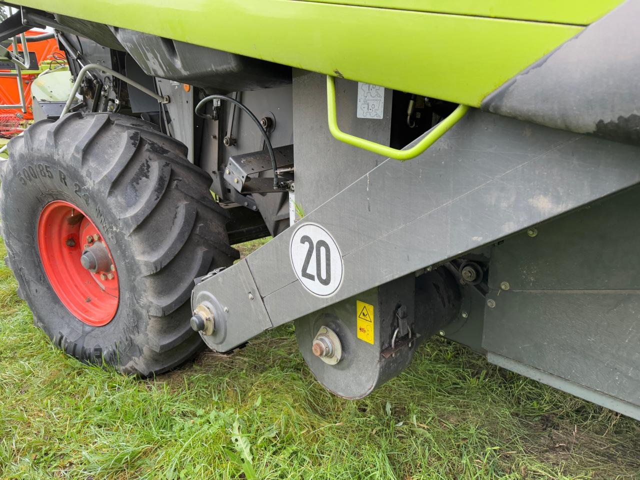 Mähdrescher от тип CLAAS Lexion 570, Vario 750- wenig Stunden, Gebrauchtmaschine в Könnern (Снимка 4)