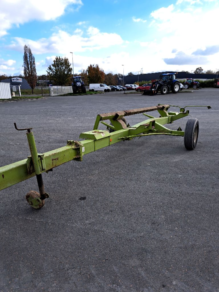 Mähdrescher tip CLAAS LEXION 570, Gebrauchtmaschine in CHATEAUBRIANT CEDEX (Poză 8)