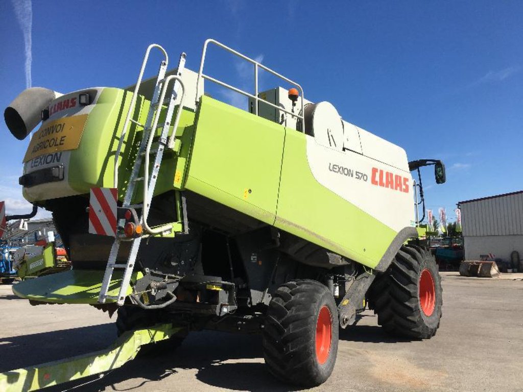 Mähdrescher del tipo CLAAS LEXION 570, Gebrauchtmaschine en Marolles (Imagen 2)