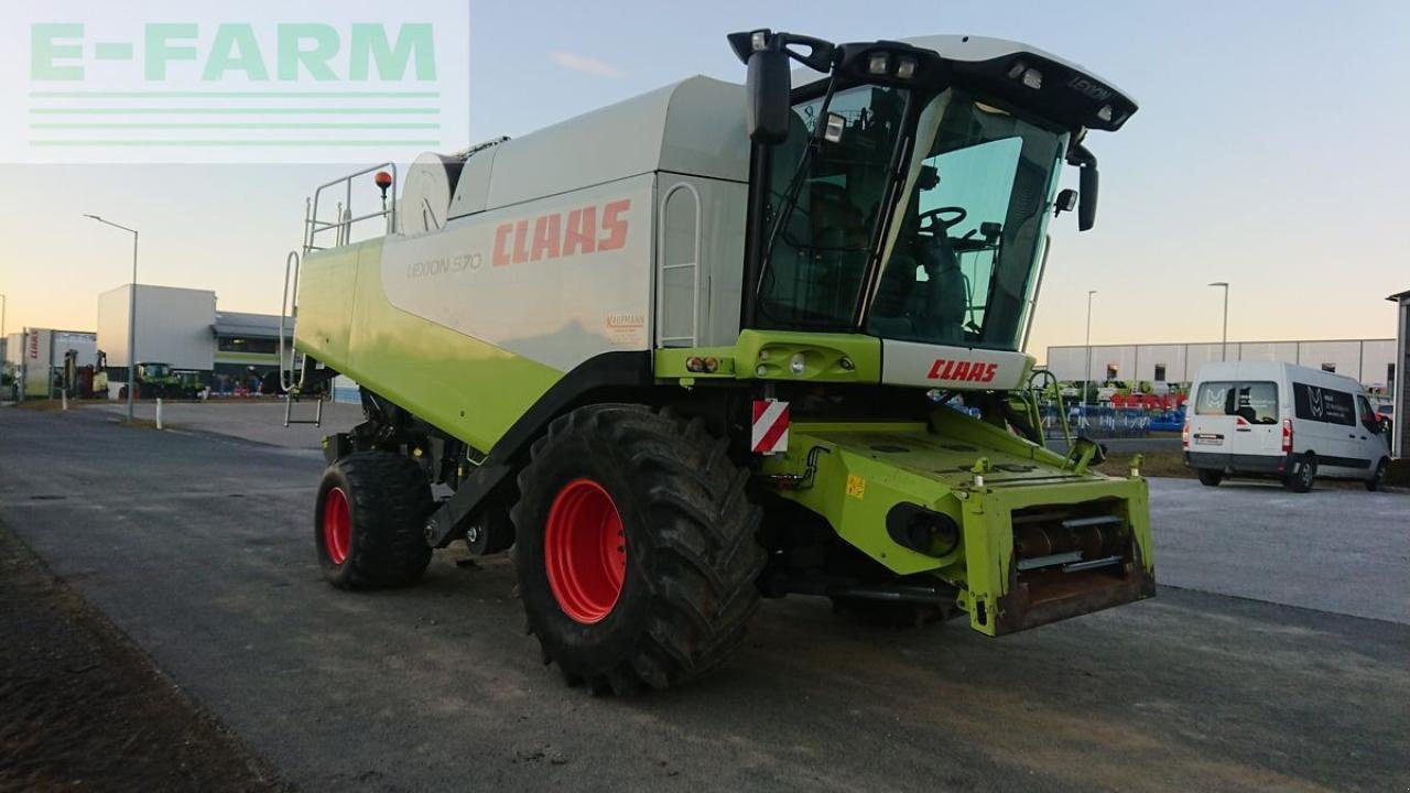 Mähdrescher van het type CLAAS lexion 570, Gebrauchtmaschine in ILZ (Foto 2)