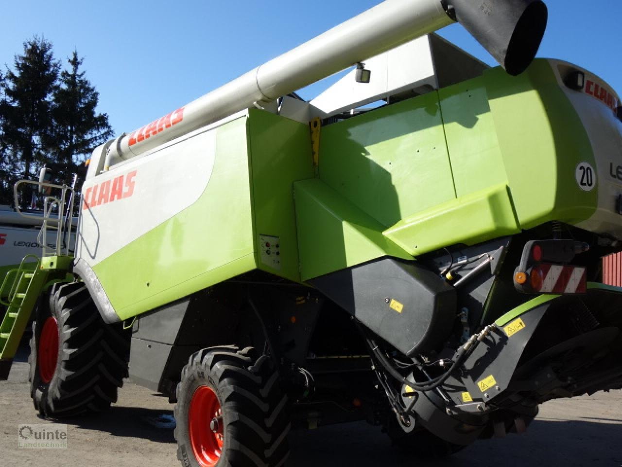 Mähdrescher van het type CLAAS Lexion 570, Gebrauchtmaschine in Lichtenau-Kleinenberg (Foto 2)