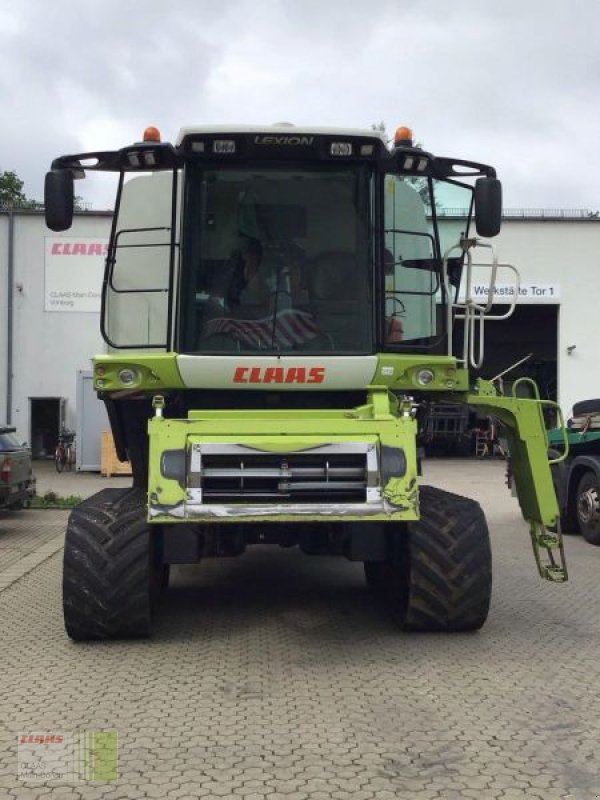 Mähdrescher Türe ait CLAAS LEXION 570TT MIT V750+TW, Gebrauchtmaschine içinde Vohburg (resim 3)