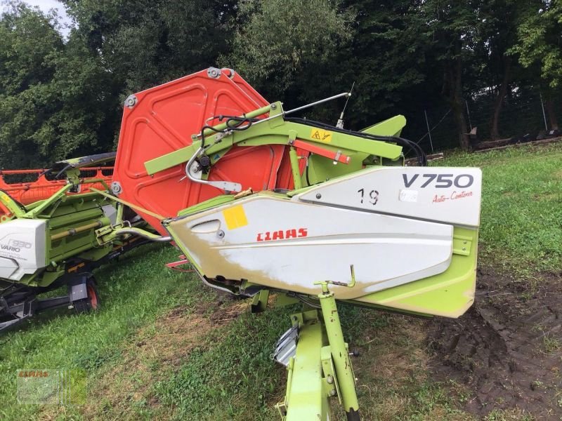 Mähdrescher Türe ait CLAAS LEXION 570TT MIT V750+TW, Gebrauchtmaschine içinde Vohburg (resim 27)