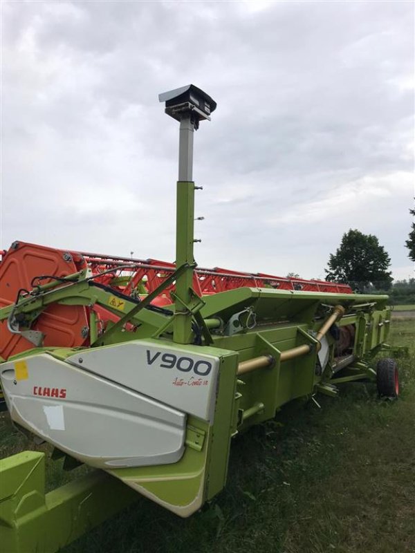 Mähdrescher des Typs CLAAS Lexion 580, Gebrauchtmaschine in Plessa (Bild 18)