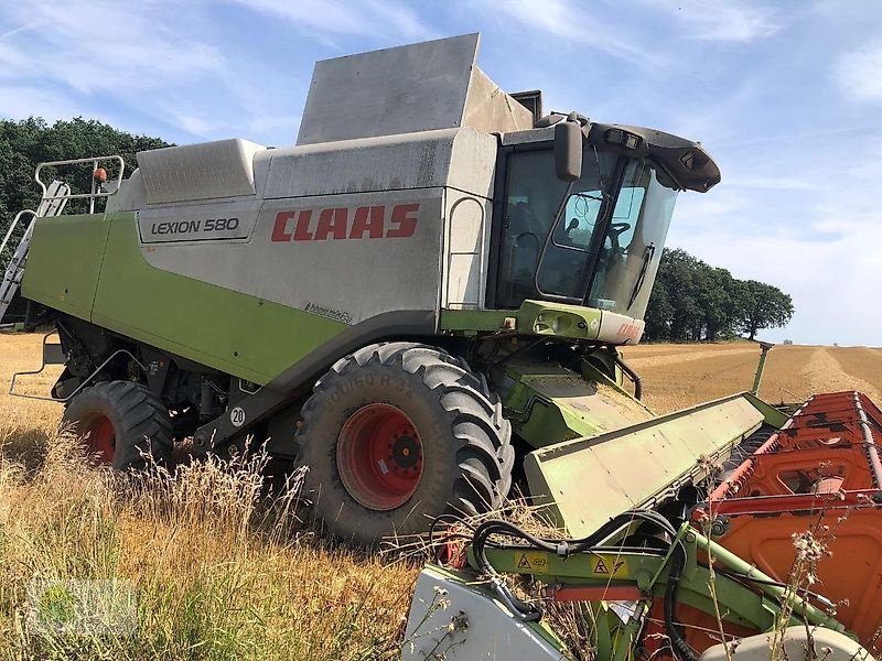 Mähdrescher des Typs CLAAS Lexion 580, Gebrauchtmaschine in Salsitz (Bild 1)