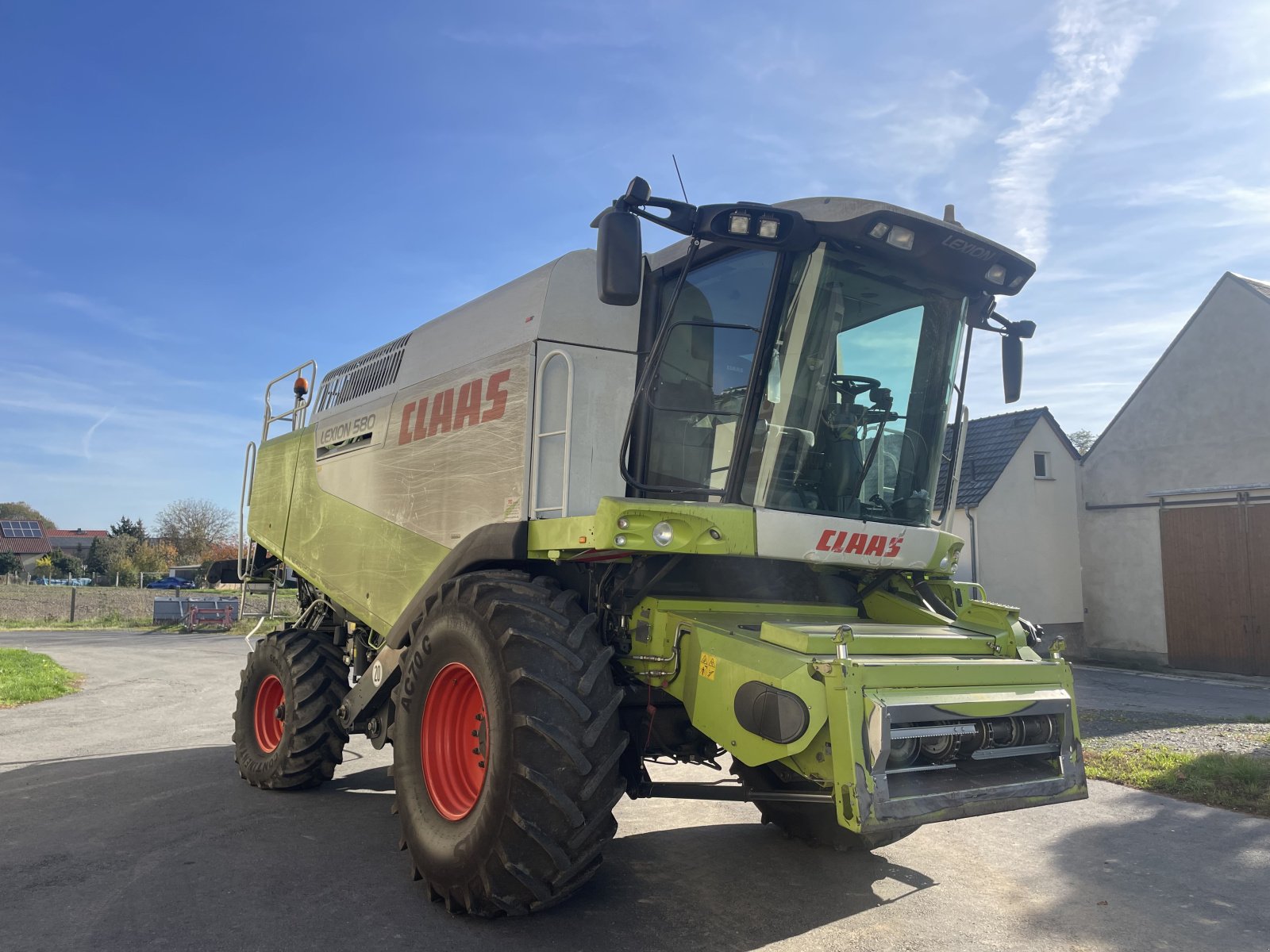 Mähdrescher des Typs CLAAS Lexion 580, Gebrauchtmaschine in Grimma  (Bild 2)