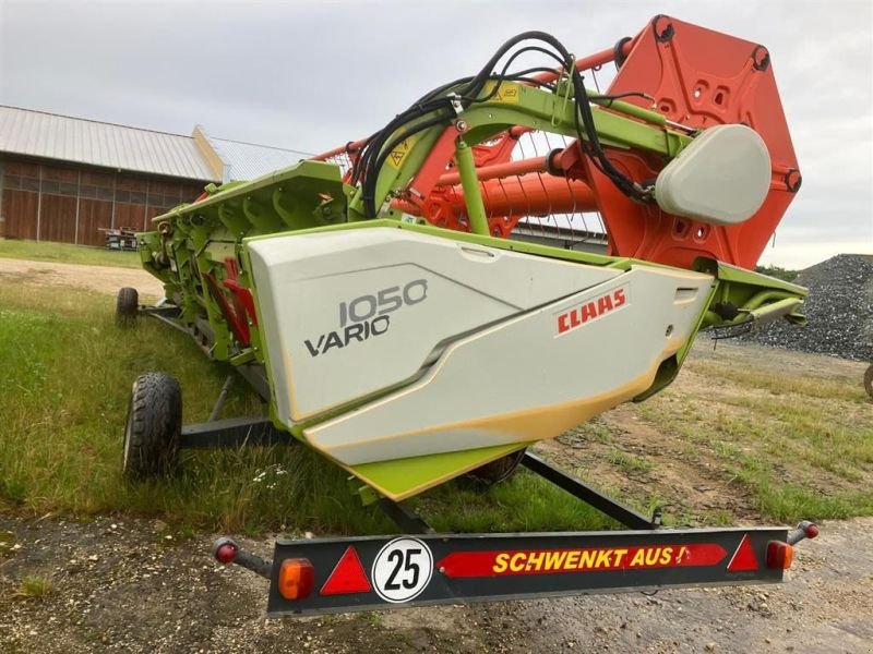 Mähdrescher typu CLAAS LEXION 600 + VARIO 1050, Gebrauchtmaschine w Töging a. Inn (Zdjęcie 11)