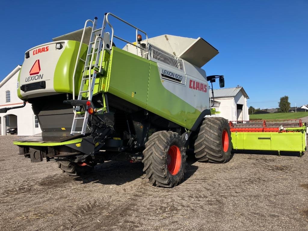 Mähdrescher des Typs CLAAS LEXION 600, Gebrauchtmaschine in Hinnerup (Bild 5)