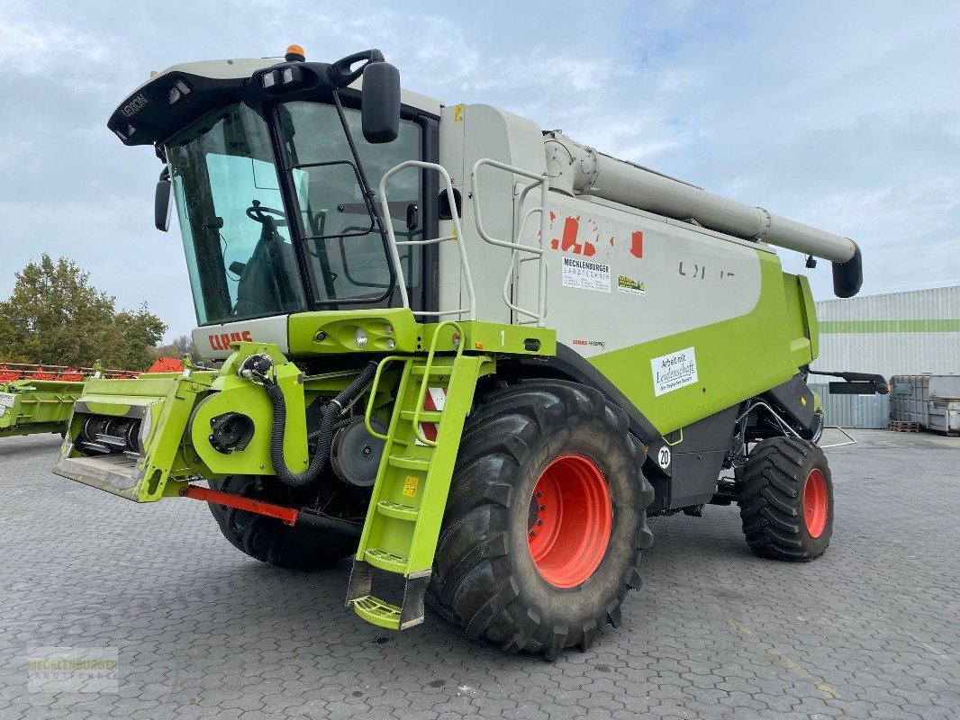 Mähdrescher от тип CLAAS Lexion 600, Gebrauchtmaschine в Mühlengeez (Снимка 2)