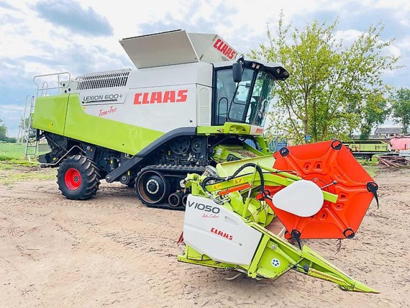 Mähdrescher Türe ait CLAAS LEXION 600TT, Gebrauchtmaschine içinde Kaunas (resim 11)