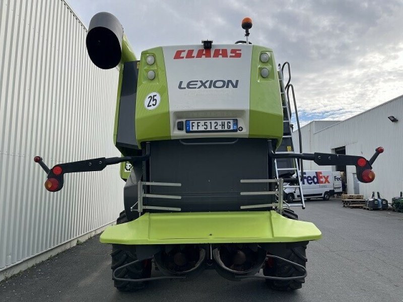 Mähdrescher tip CLAAS LEXION 620 T4, Gebrauchtmaschine in Charnay-lès-macon (Poză 6)