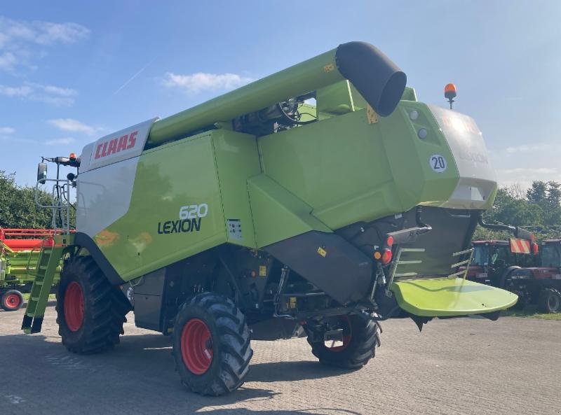 Mähdrescher del tipo CLAAS LEXION 620, Gebrauchtmaschine In Hockenheim (Immagine 3)