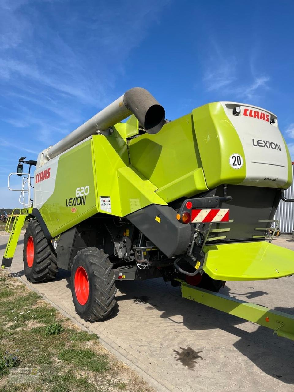 Mähdrescher des Typs CLAAS Lexion 620, Gebrauchtmaschine in Schora (Bild 7)