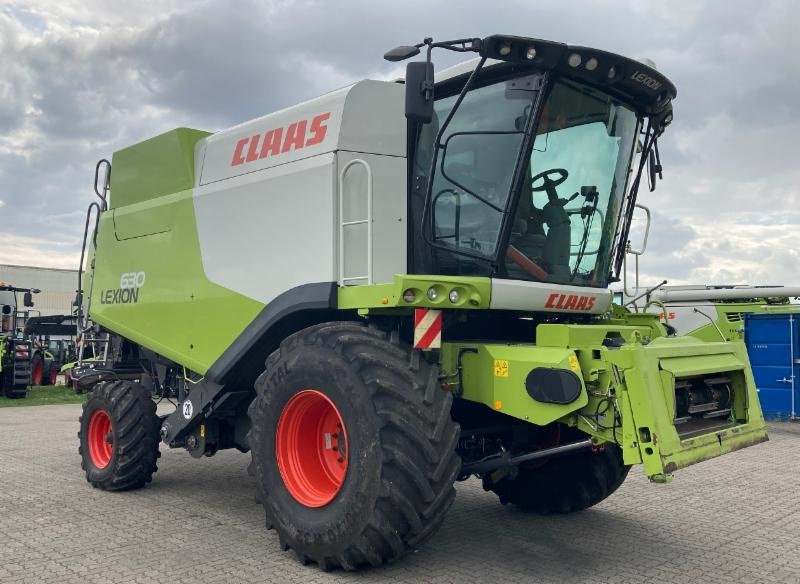 Mähdrescher του τύπου CLAAS LEXION 630 MONTANA, Gebrauchtmaschine σε Hockenheim (Φωτογραφία 8)