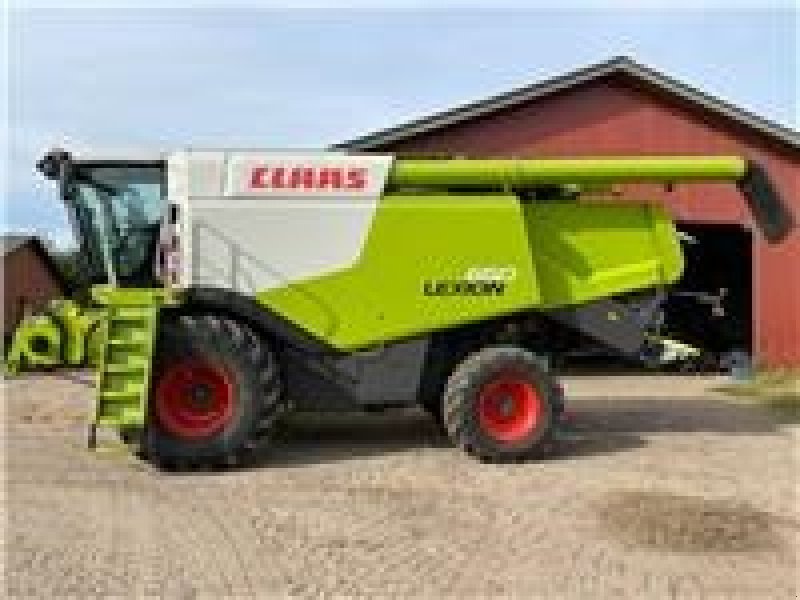 Mähdrescher van het type CLAAS LEXION 650 4WD, Gebrauchtmaschine in Brønderslev (Foto 3)