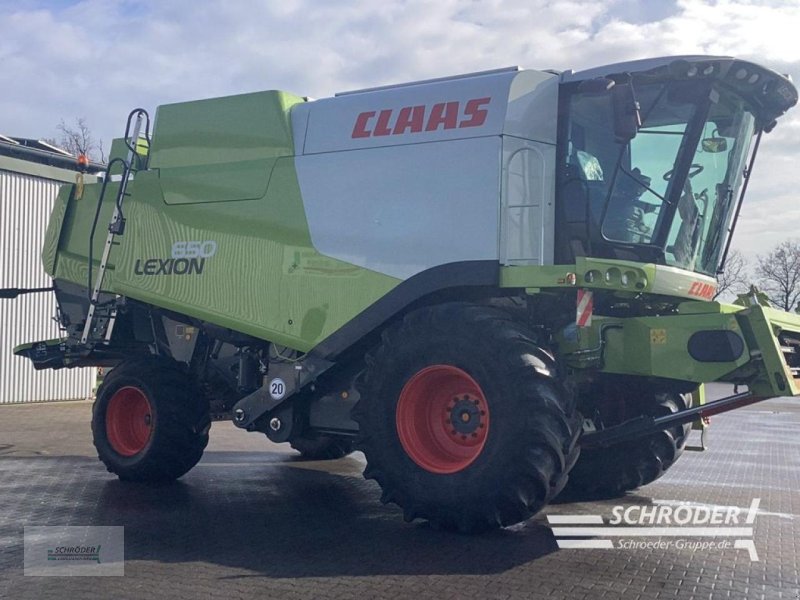 Mähdrescher des Typs CLAAS LEXION 650 + SCHNEIDWERK V750, Gebrauchtmaschine in Lastrup (Bild 1)