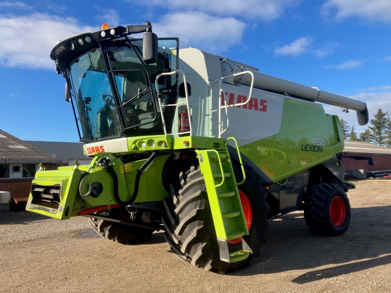 Mähdrescher tip CLAAS LEXION 650, Gebrauchtmaschine in Tim (Poză 1)