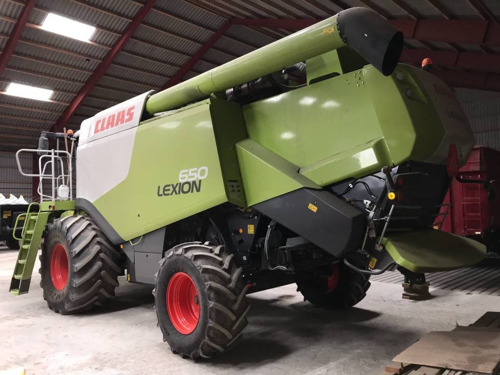 Mähdrescher des Typs CLAAS Lexion 650, Gebrauchtmaschine in Mern (Bild 2)