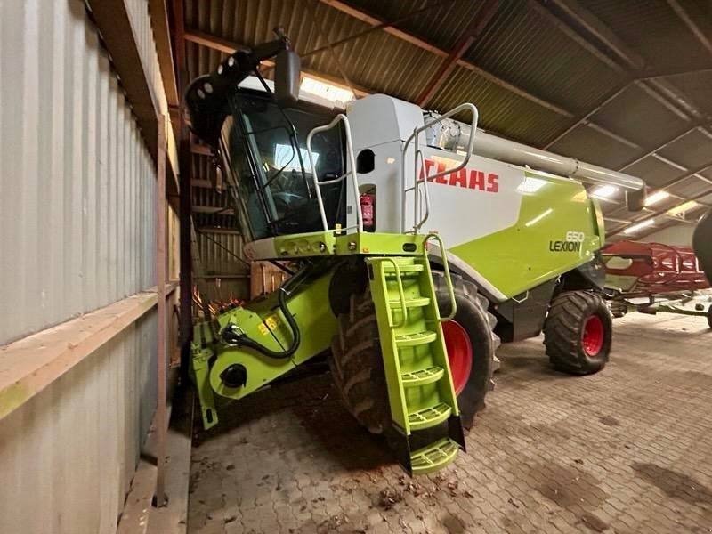 Mähdrescher van het type CLAAS Lexion 650, Gebrauchtmaschine in Vinderup