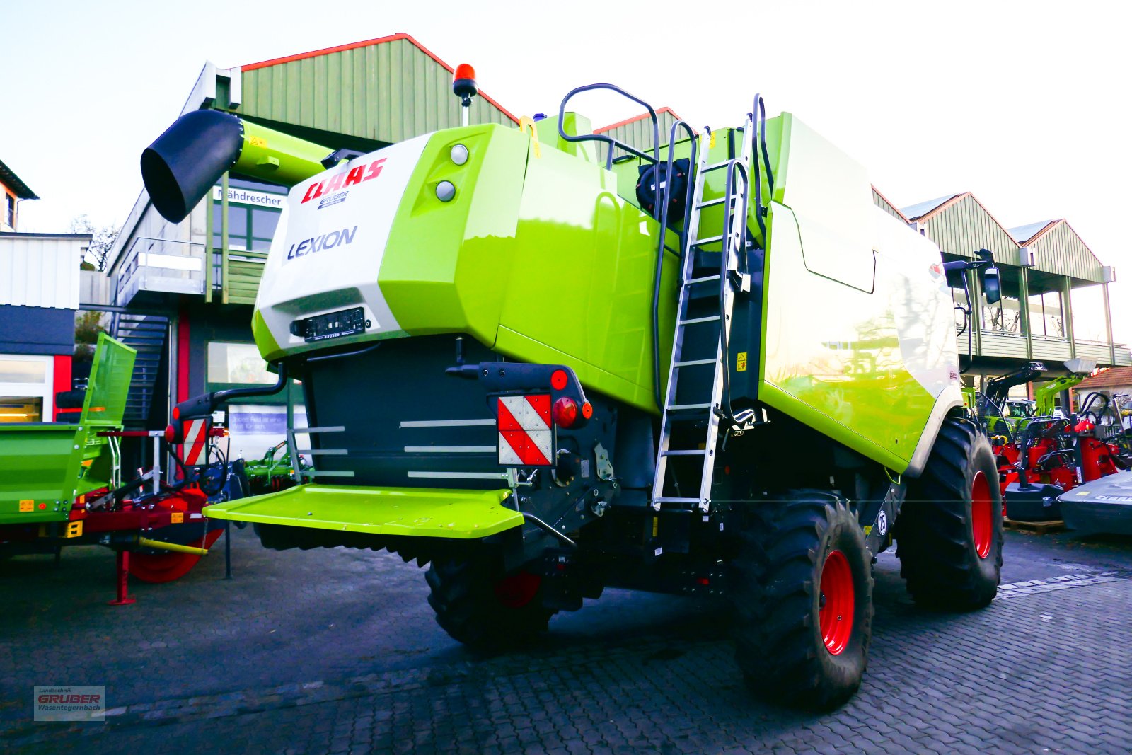 Mähdrescher del tipo CLAAS Lexion 650, Gebrauchtmaschine In Dorfen (Immagine 7)