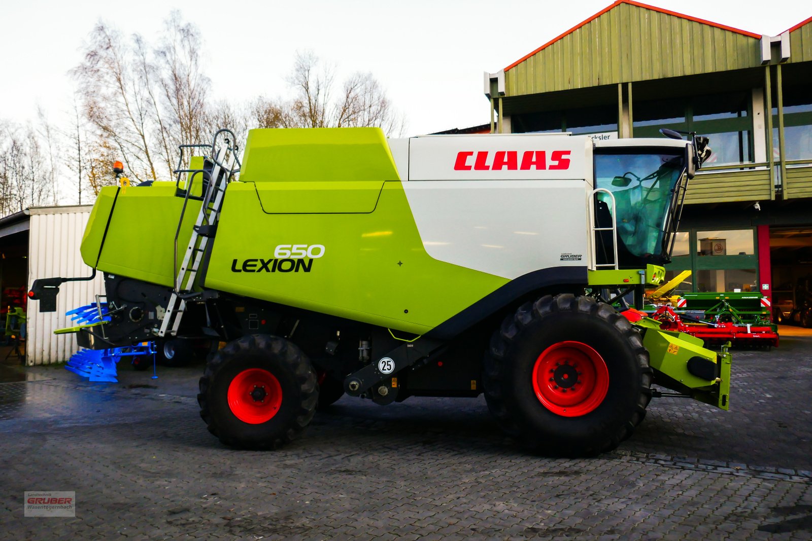 Mähdrescher typu CLAAS Lexion 650, Gebrauchtmaschine v Dorfen (Obrázek 8)