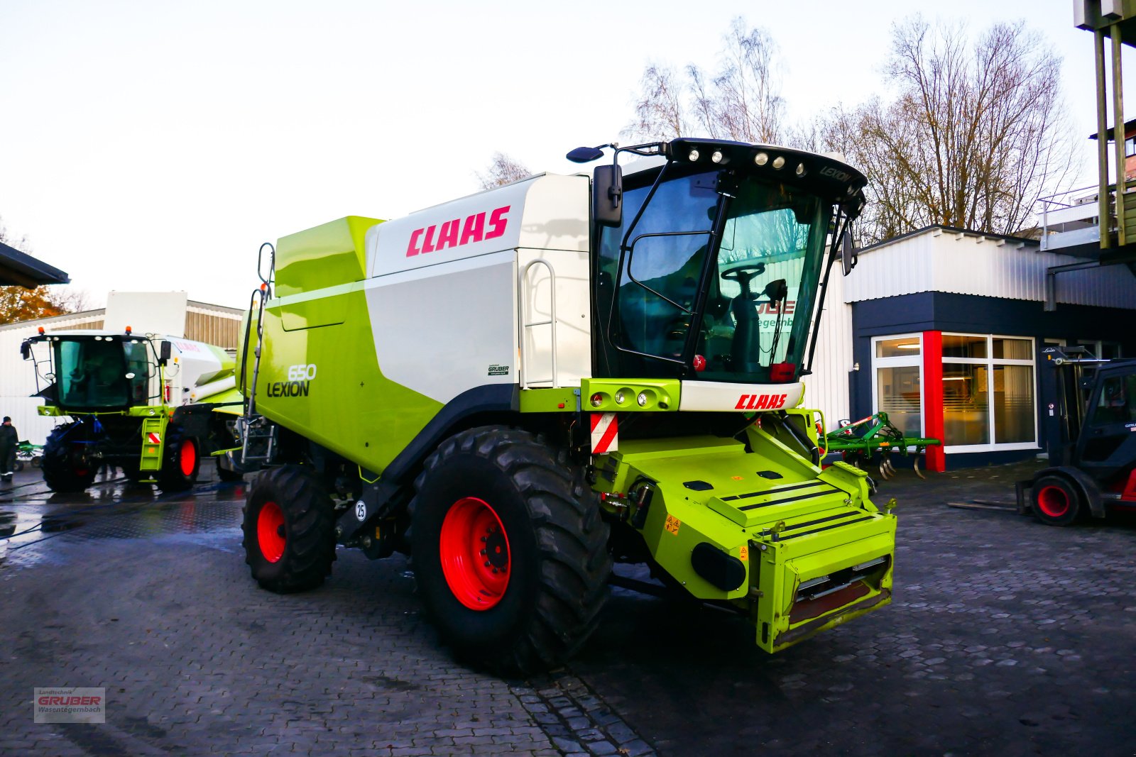 Mähdrescher a típus CLAAS Lexion 650, Gebrauchtmaschine ekkor: Dorfen (Kép 9)