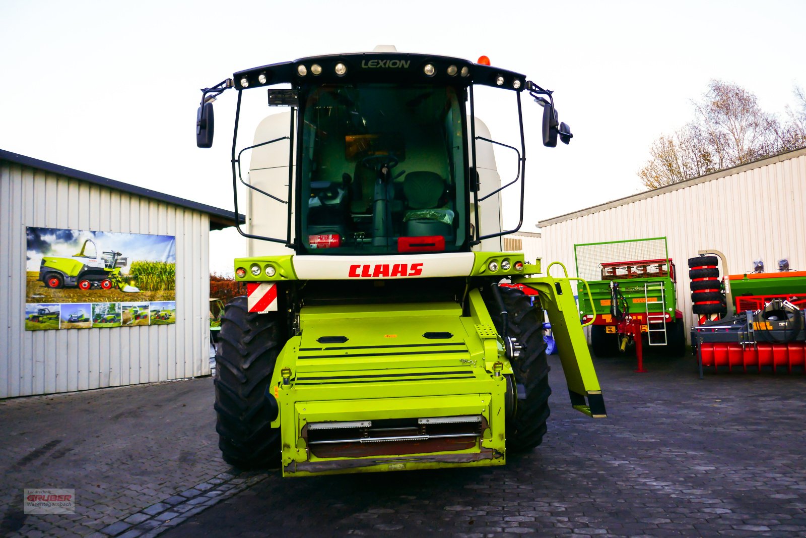 Mähdrescher des Typs CLAAS Lexion 650, Gebrauchtmaschine in Dorfen (Bild 10)