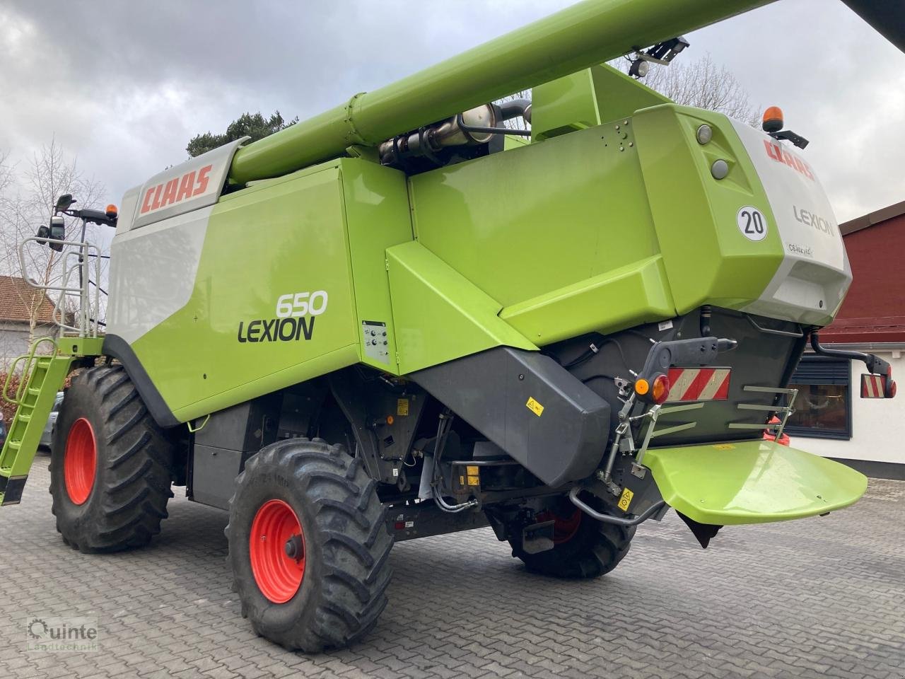 Mähdrescher del tipo CLAAS Lexion 650, Gebrauchtmaschine In Lichtenau-Kleinenberg (Immagine 2)