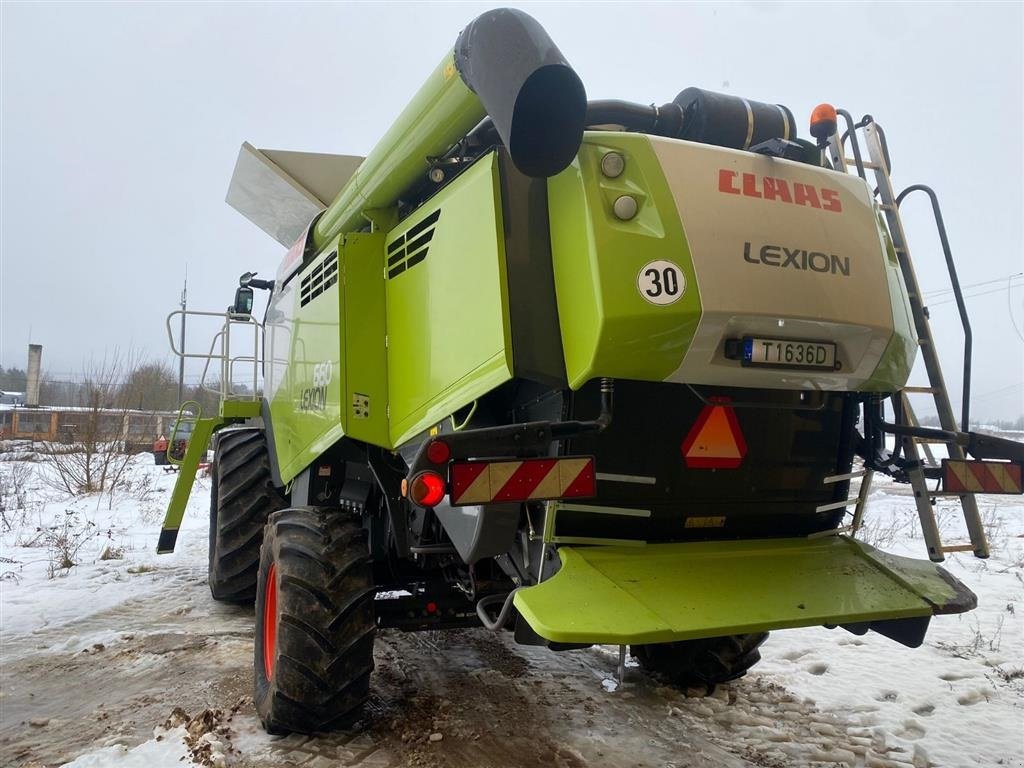 Mähdrescher typu CLAAS LEXION 660 Incl. Vario V770 bord. Ring til Ulrik 0045-40255544 for mere info., Gebrauchtmaschine v Kolding (Obrázek 5)