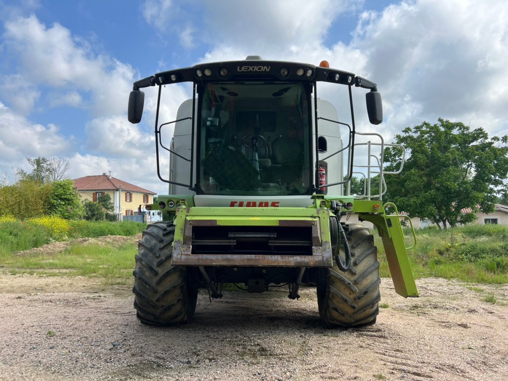 Mähdrescher от тип CLAAS LEXION 660 T3, Gebrauchtmaschine в L'Isle-en-Dodon (Снимка 3)