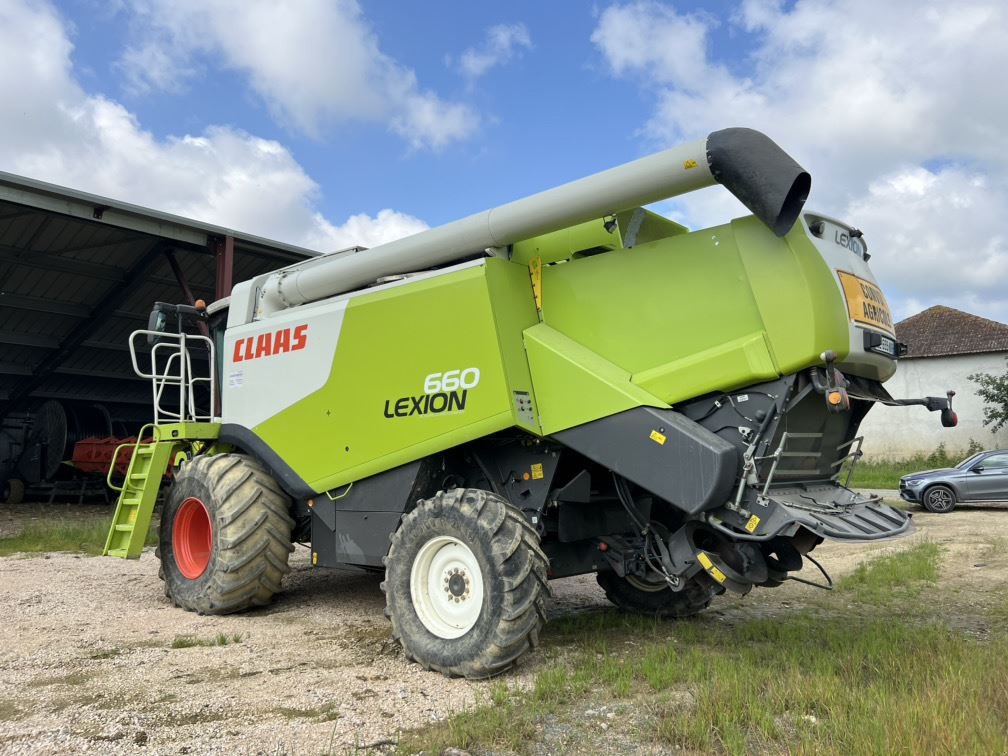 Mähdrescher Türe ait CLAAS LEXION 660 T3, Gebrauchtmaschine içinde Aubiet (resim 7)