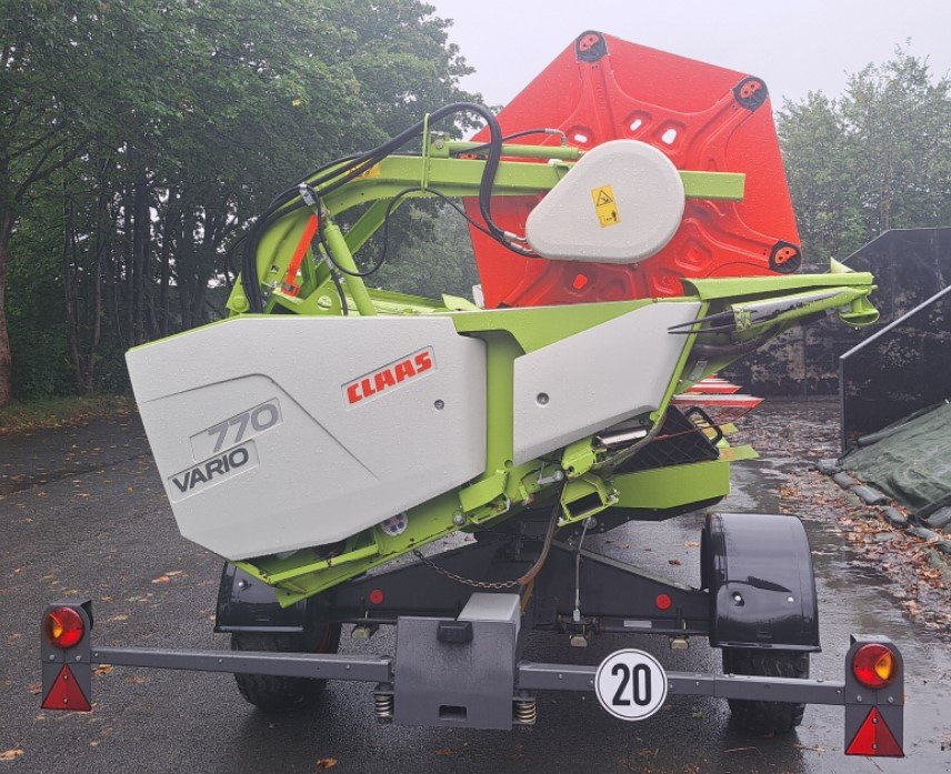 Mähdrescher des Typs CLAAS Lexion 660 TT, Gebrauchtmaschine in Turnow (Bild 16)