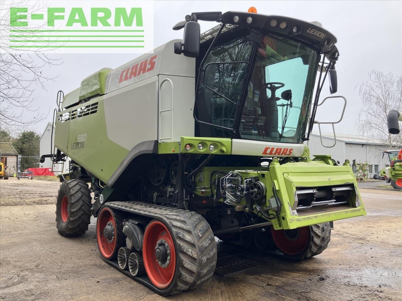 Mähdrescher типа CLAAS LEXION 660, Gebrauchtmaschine в SUFFOLK (Фотография 9)