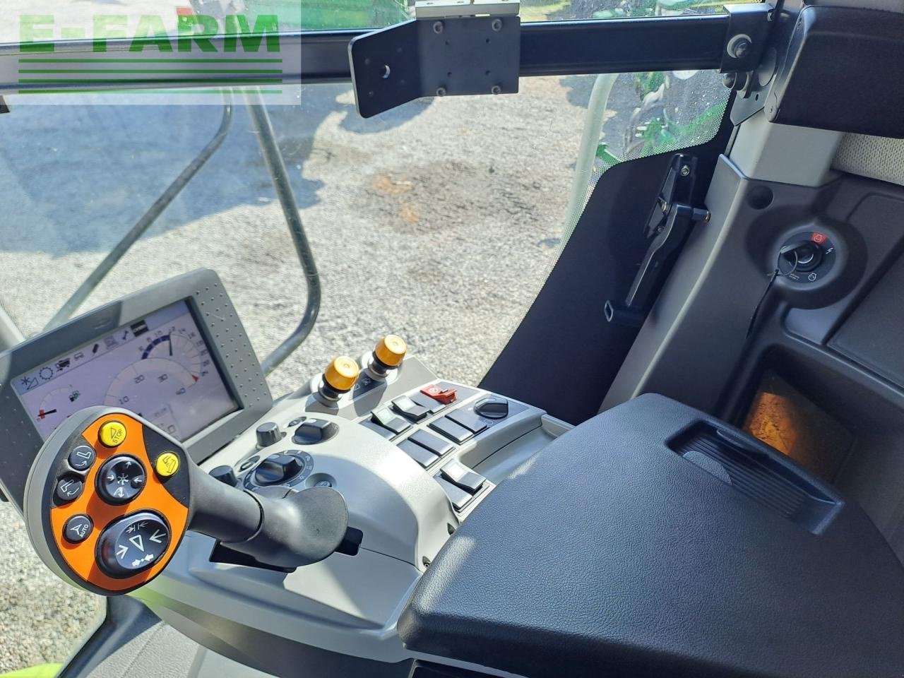 Mähdrescher des Typs CLAAS Lexion 660, Gebrauchtmaschine in OSIJEK (Bild 19)