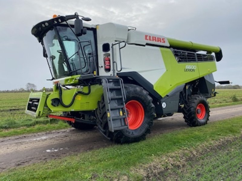 Mähdrescher Türe ait CLAAS LEXION 6600 770 Variobord med Rapsudstyr, Gebrauchtmaschine içinde Tønder (resim 1)