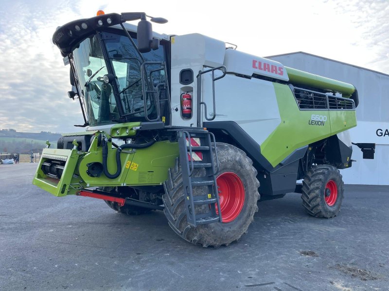 Mähdrescher a típus CLAAS LEXION 6600 TRADITION, Gebrauchtmaschine ekkor: ORLEIX (Kép 1)