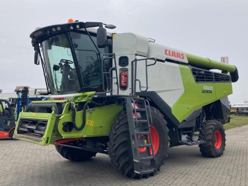 Mähdrescher of the type CLAAS LEXION 6600, Gebrauchtmaschine in Hockenheim (Picture 1)