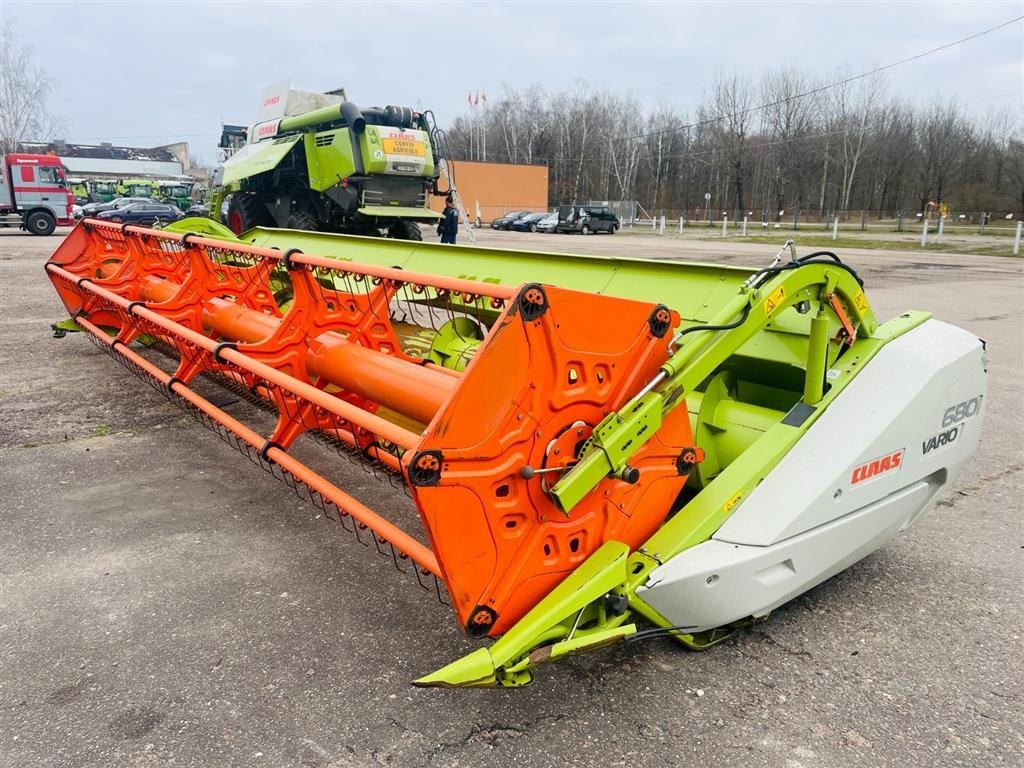 Mähdrescher du type CLAAS LEXION 670 4WD MONTANA med 4WD og Incl. Vario V680. Ring til Ulrik 0045-40255544., Gebrauchtmaschine en Kolding (Photo 7)