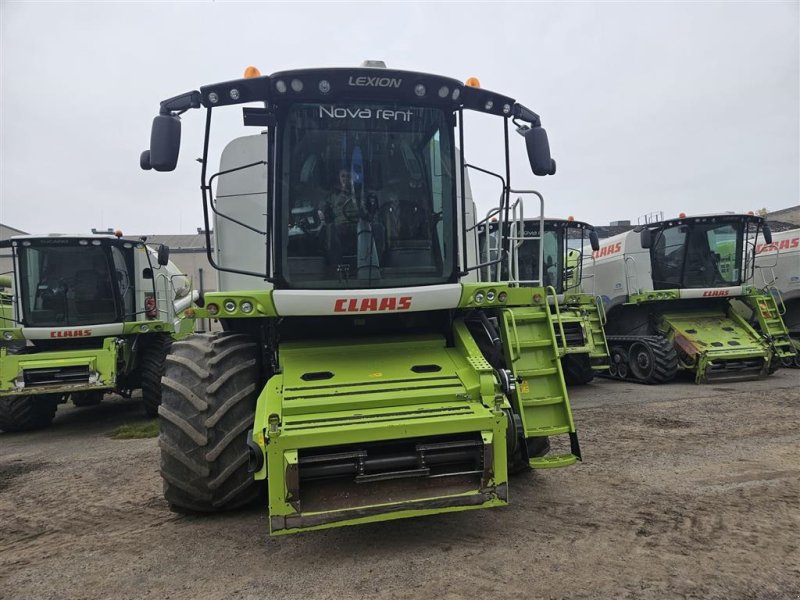 Mähdrescher van het type CLAAS LEXION 670 Incl. Skærebord Vario V770. 4WD. GPS. Laser. CEMOS Cruise Pilot. 3D. XL Snegl. Profi Cam. S7 Terminal. Quantimeter. Ring til Ulrik på 40255544. Jeg snakker Jysk., Gebrauchtmaschine in Kolding (Foto 1)