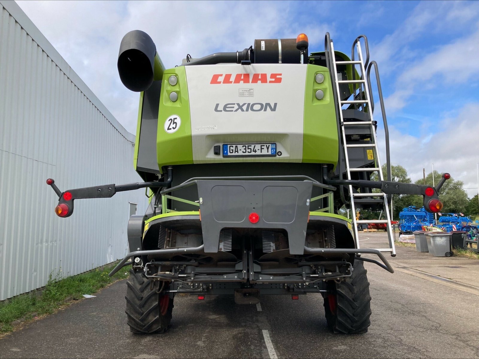 Mähdrescher Türe ait CLAAS LEXION 670 MONTANA, Gebrauchtmaschine içinde CHEMINOT (resim 6)