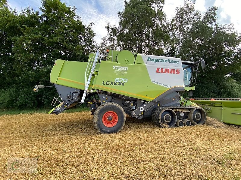 Mähdrescher tip CLAAS Lexion 670 Terra Trac mit V 750, Gebrauchtmaschine in Rittersdorf (Poză 5)