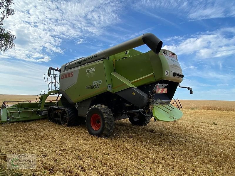 Mähdrescher tipa CLAAS Lexion 670 Terra Trac mit V 750, Gebrauchtmaschine u Rittersdorf (Slika 4)