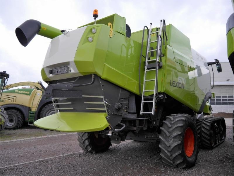 Mähdrescher del tipo CLAAS LEXION 670 TERRA TRAC, Gebrauchtmaschine en Landsberg (Imagen 3)