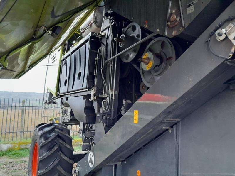 Mähdrescher типа CLAAS LEXION 670 TERRA TRAC, Gebrauchtmaschine в Ovidiu jud. Constanta (Фотография 12)