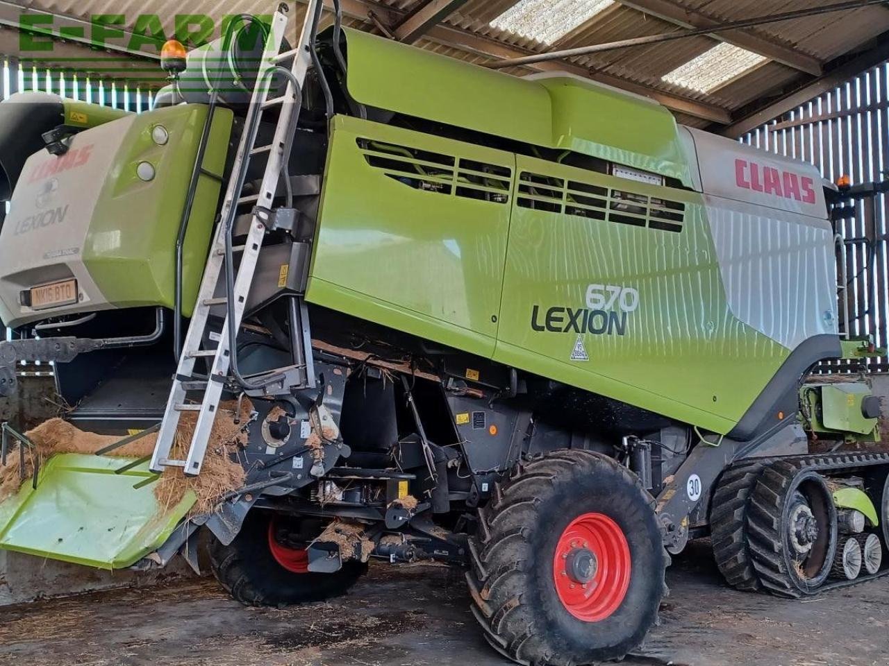 Mähdrescher del tipo CLAAS LEXION 670 TT, Gebrauchtmaschine en ALNWICK (Imagen 2)